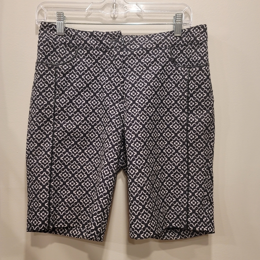 EP Pro Bermuda Golf Shorts Casual Resort Country Club Black and White - Sz 2